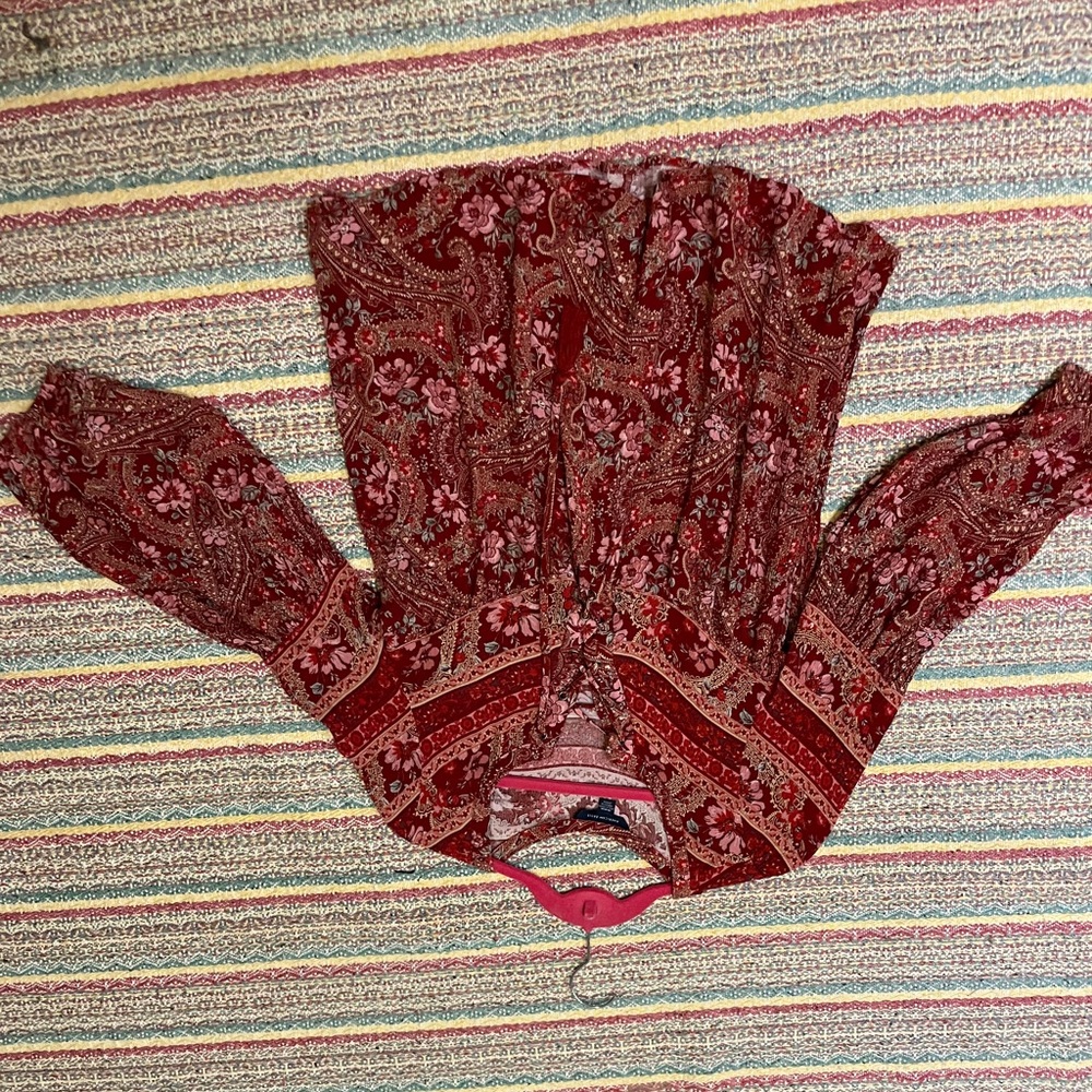 Red long sleeve top AE